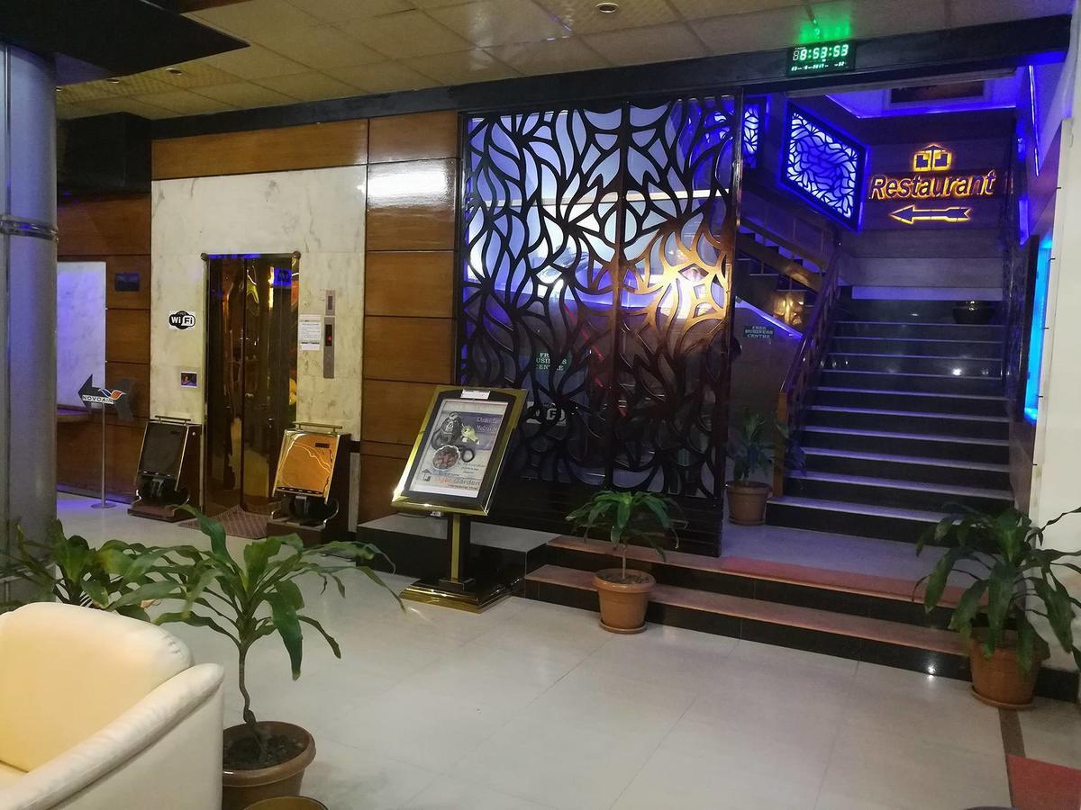 Tiger Garden Int Hotel Khulna Bagian luar foto