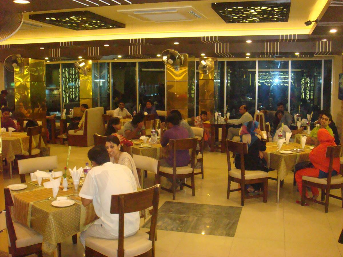 Tiger Garden Int Hotel Khulna Bagian luar foto